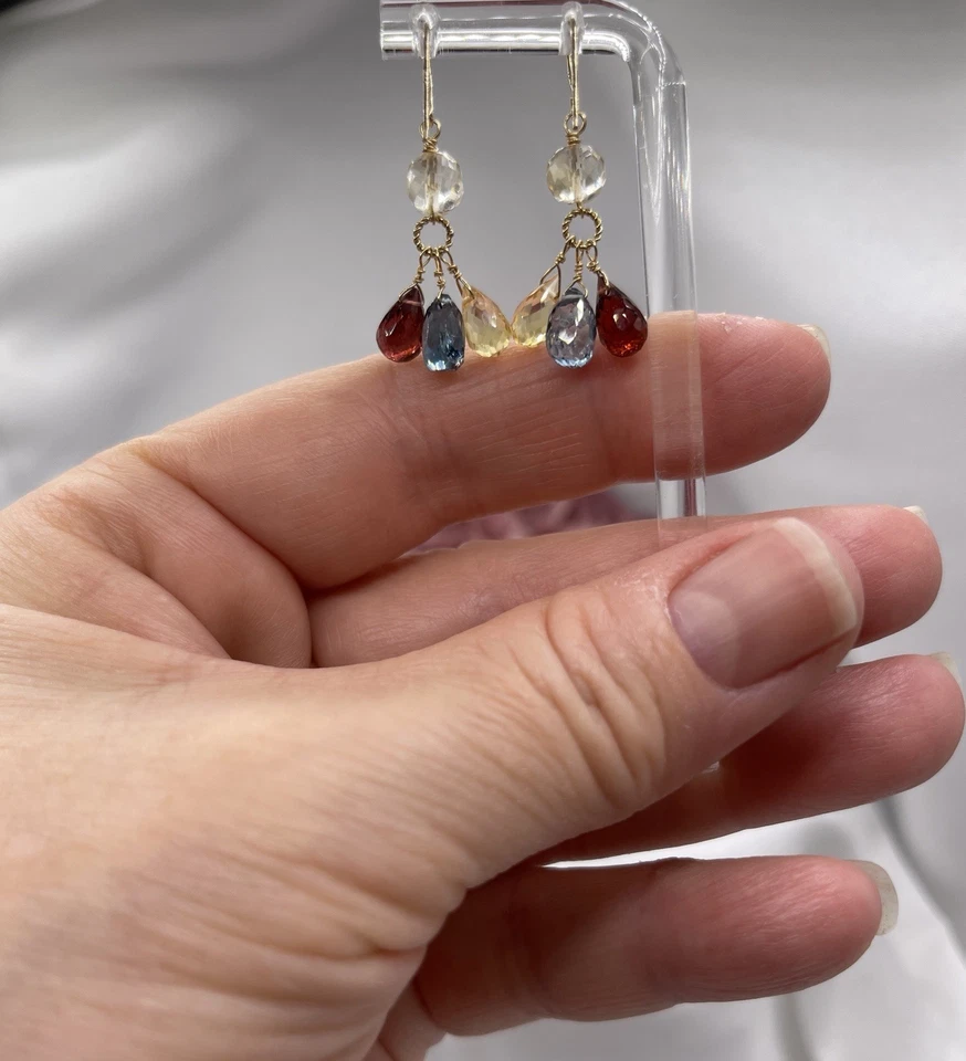 Pendientes colgantes de oro de 14K con múltiples piedras preciosas Briolette Londres azul citrino granate Foto 2 de 4