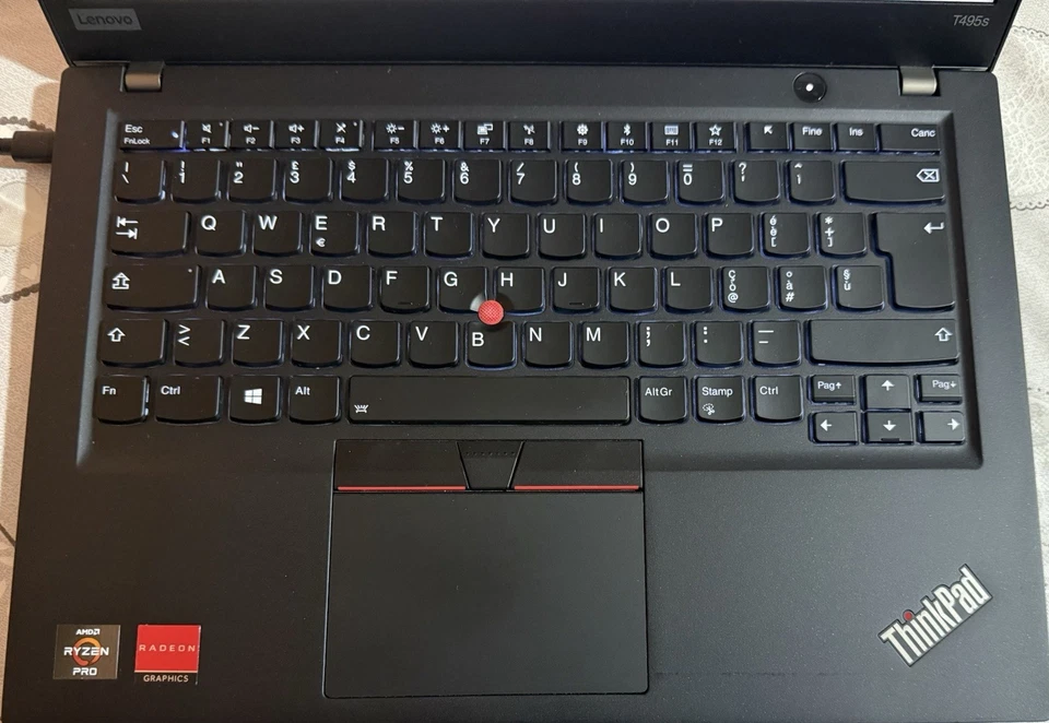 LENOVO THINKPAD T 495s-14”FHD IPS-AMD RYZEN 7-3700U-SSD256GB-16GBRAM-RADEON VEGA - Immagine 2 di 4