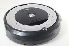 iRobot Roomba 680 Saugroboter funktioniert ohne Ladestation Ladegerät gebraucht