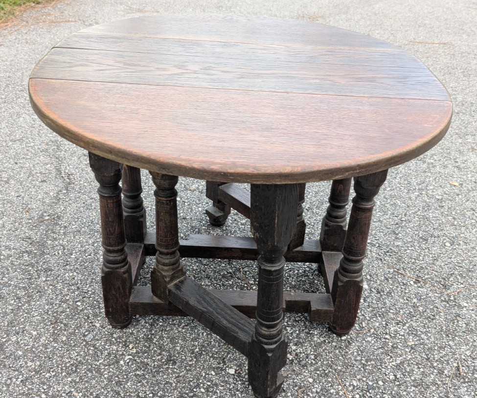 Antique Gate Leg Drop Leaf Table Small Side End Accent Coffee Table by Kittinger