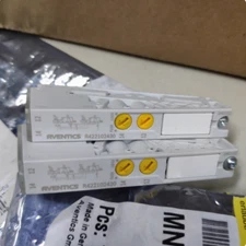   AVENTICS solenoid valve plate R422102430