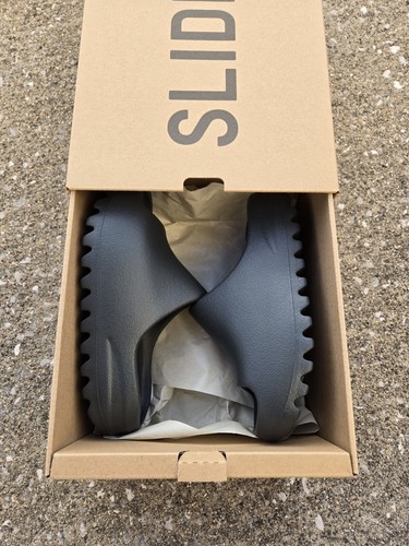 Adidas Yeezy Slide Dark Onyx (Size 10k) Ready To Ship!