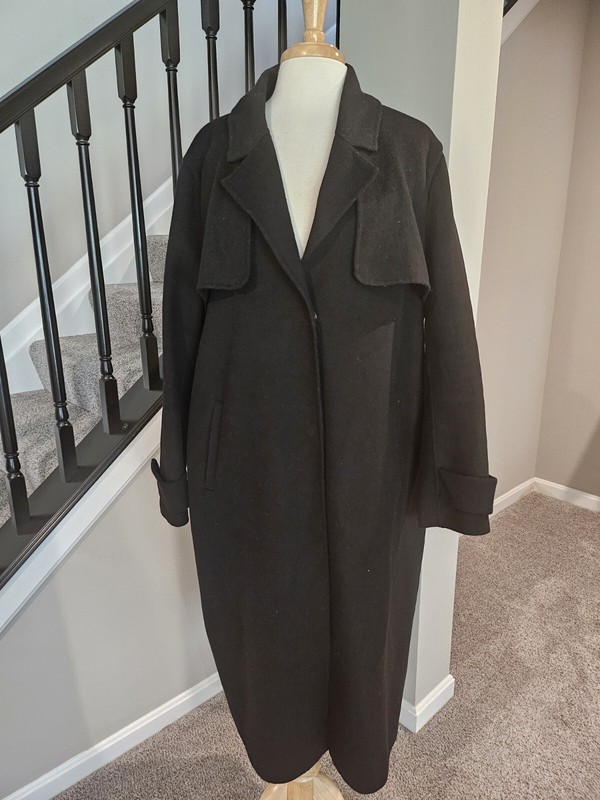 Kenneth Cole New York – Jet Black Wool Three Snap Closure Full Length Coat (XXL)