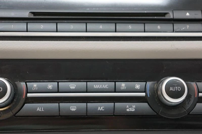 Controle de áudio rádio aquecedor climático BMW X5 2012 90025-637 fabricante de equipamento original  - Imagem 3 de 4