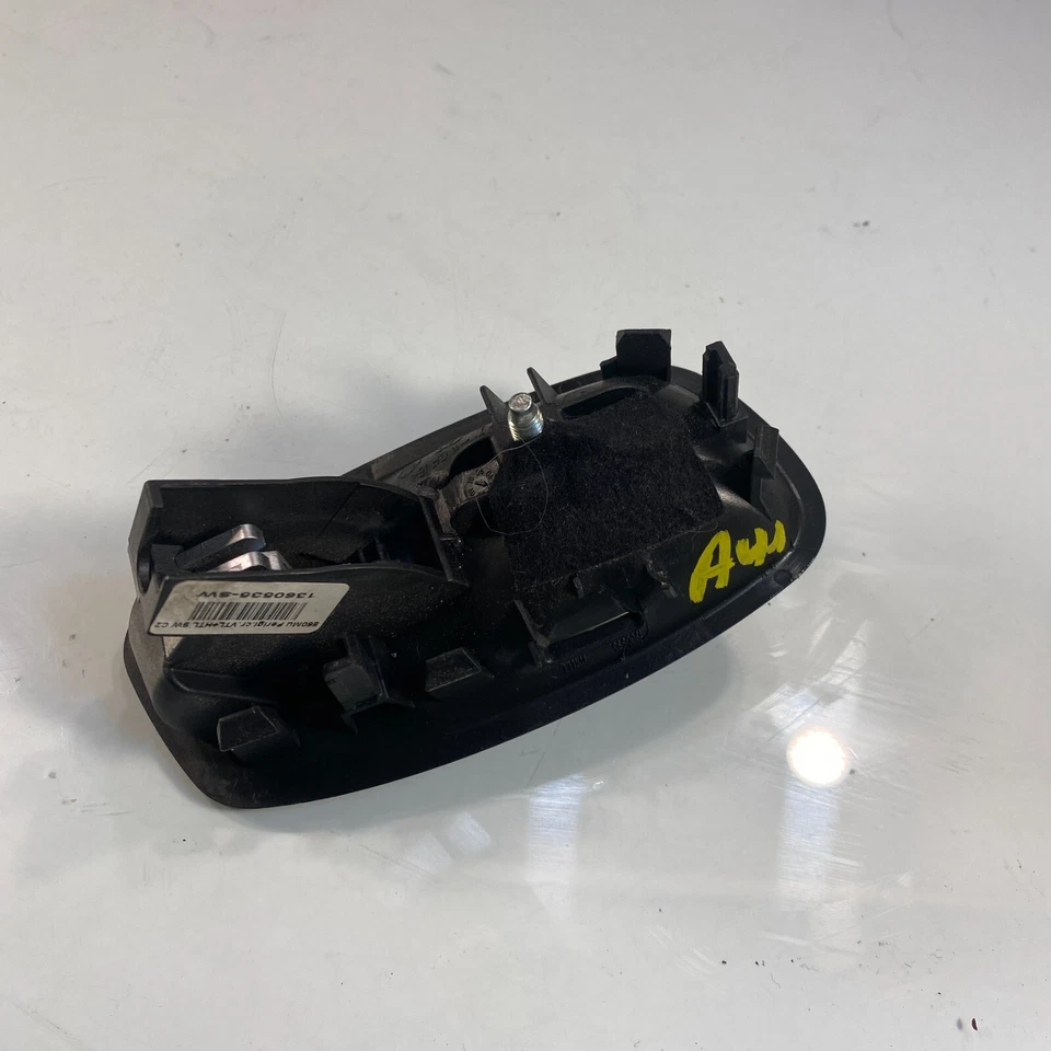 Manija interior de la puerta interior trasera izquierda BMW 528Xi 2006-2010 1360535-SW Foto 4 de 4