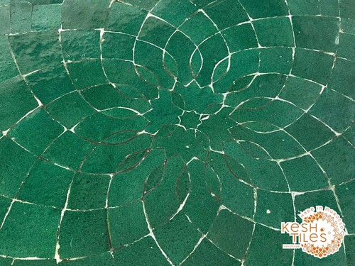 43INCH ROUND MOSAIC TABLE, Moroccan Matte Green Tiles, Handmade Flower Design - Picture 8 of 10