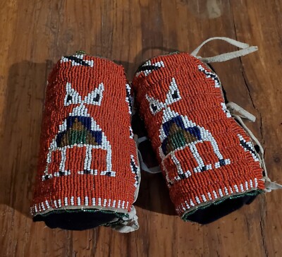 Antique OLD Native American Indian N Plains beaded Lakota Sioux youth cuffs 