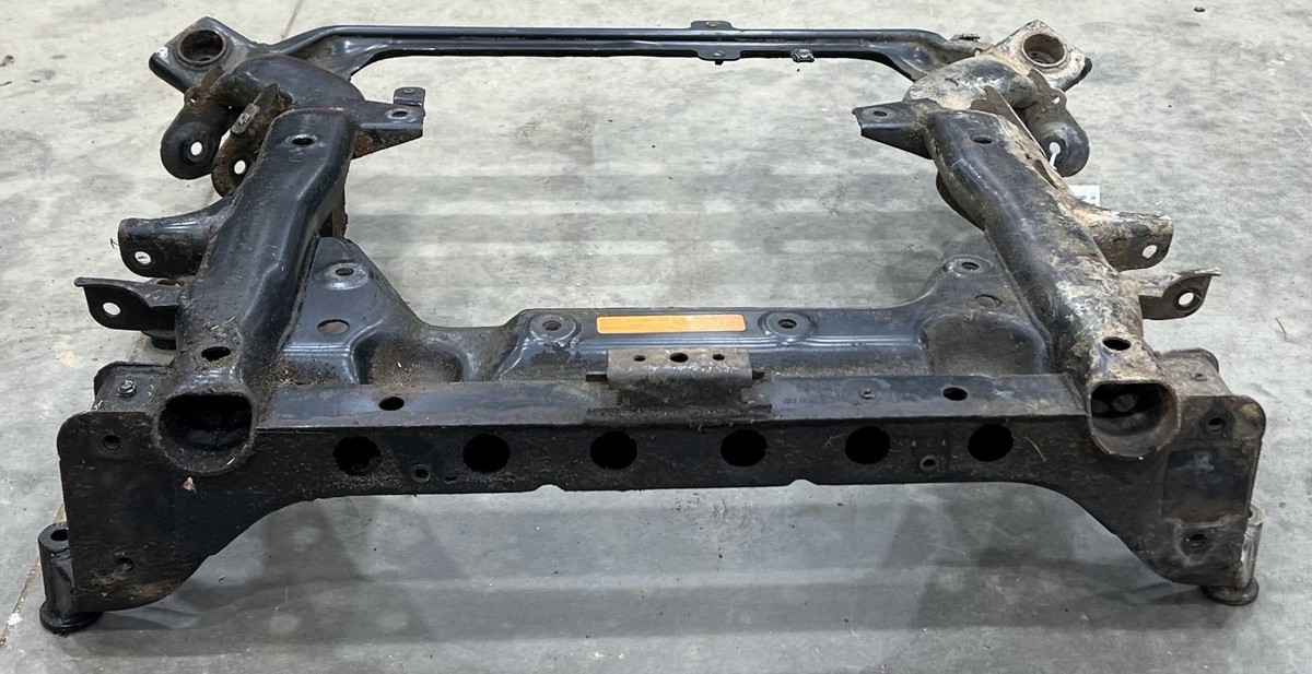 07 - 12 BMW 328xi AWD Front Suspension Crossmember Subframe
