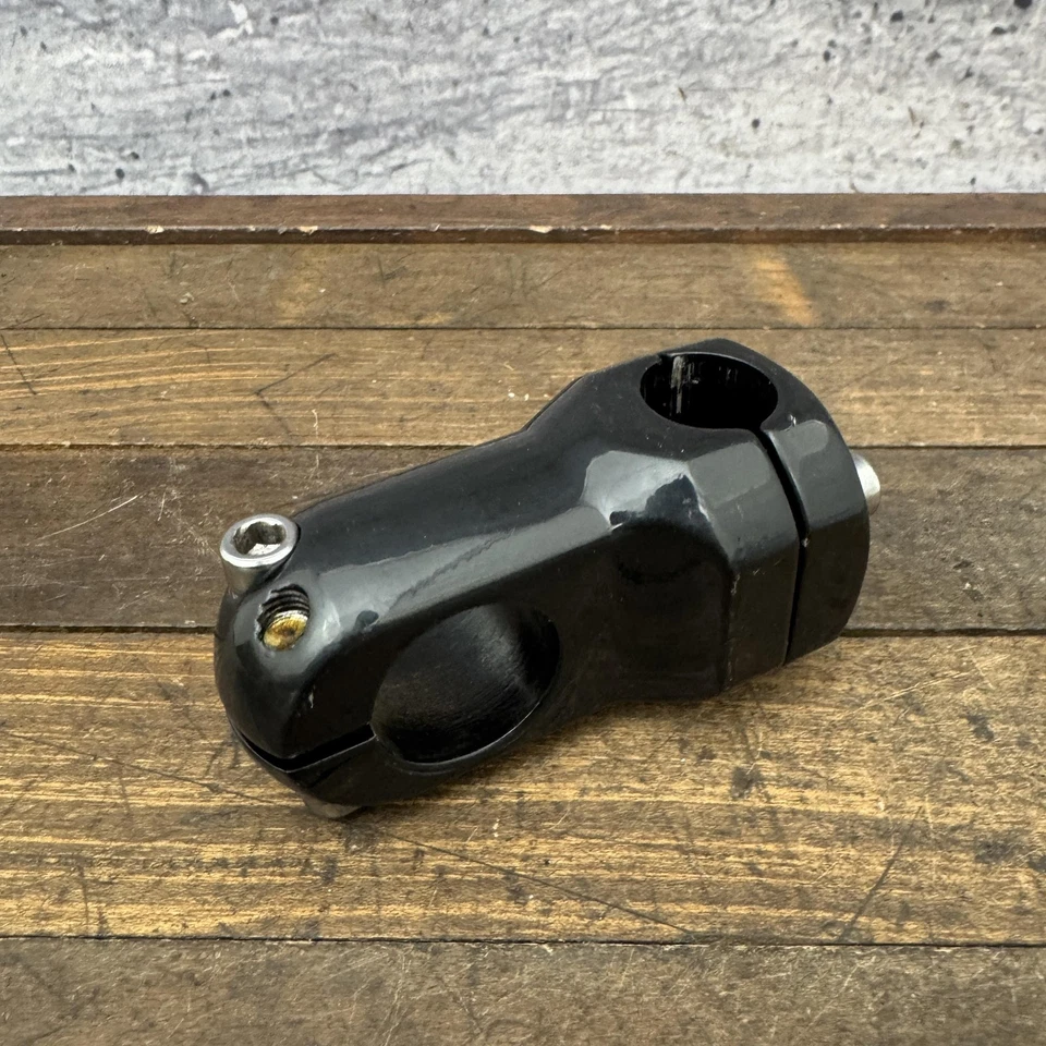 Mongoose Fuzz Extreme BMX Bike Stem 1 1/8 Threadless 22.2mm Black 4 Bolt - Image 3 of 4
