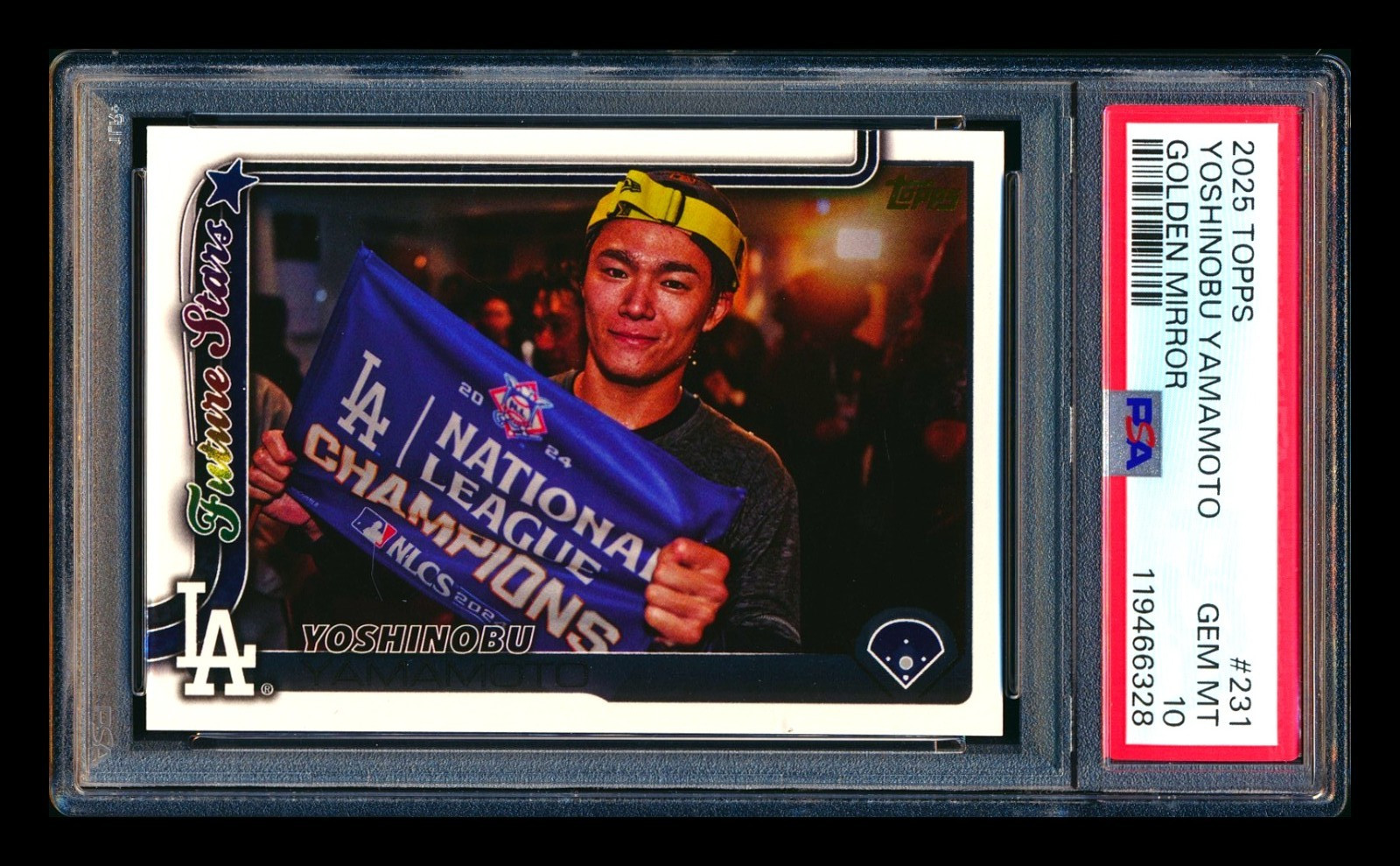 2025 TOPPS #231 YOSHINOBU YAMAMOTO GOLDEN MIRROR VARIATION SSP PSA 10! LOW POP!