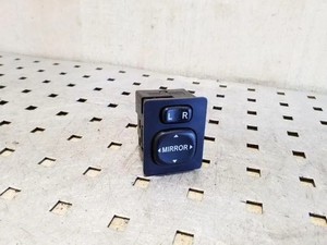 TOYOTA PREVIA R3 Spiegeleinstellschalter 183574 2.0 Diesel 85kw 2003 26087166