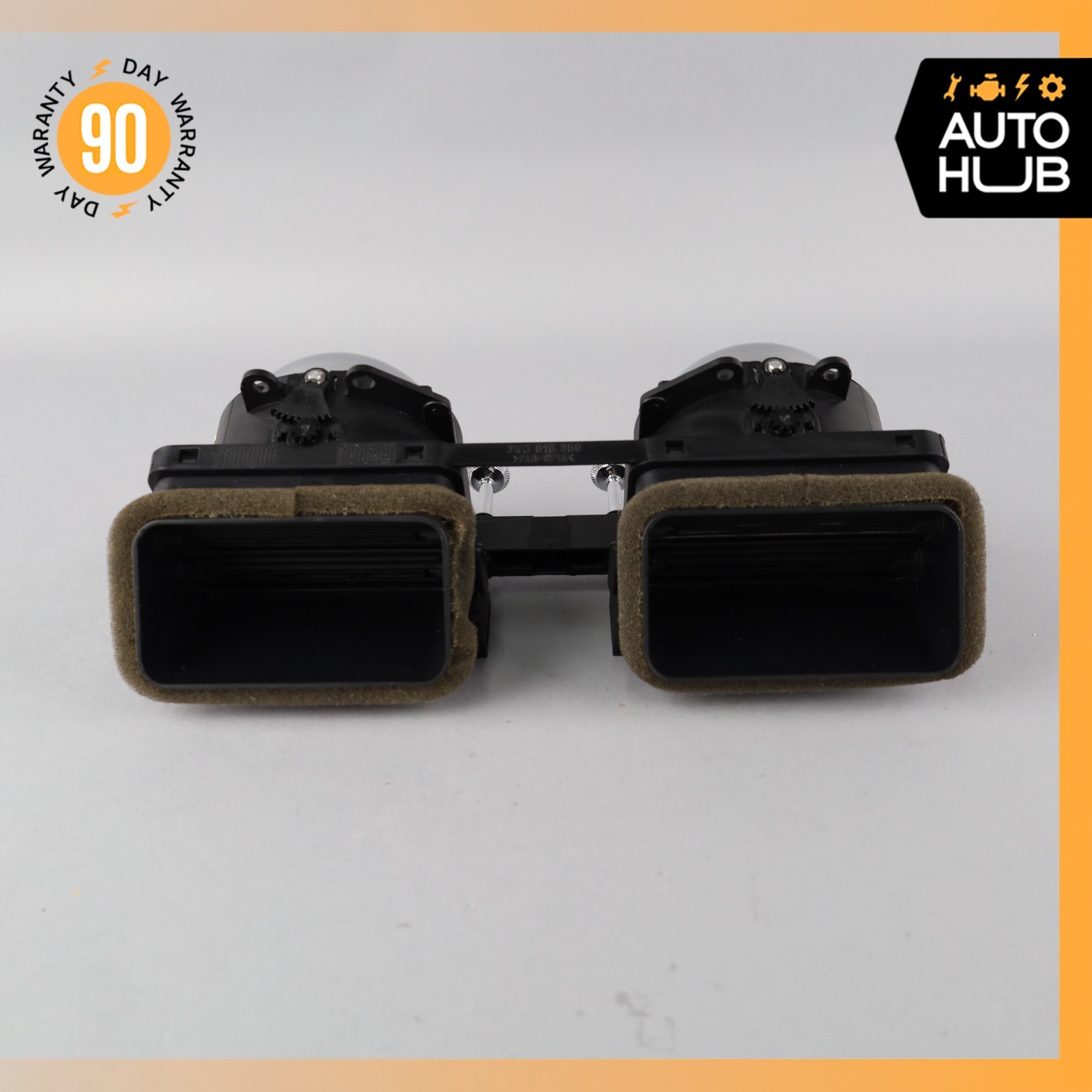 Bentley Continental GTC GT  Dashboard Dash AC A/C Air Vnt Center 3W0819359 OEM