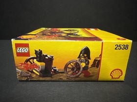 LEGO vintage Shell promo set NISB 2538 Fright Knights fire cart  new in box
