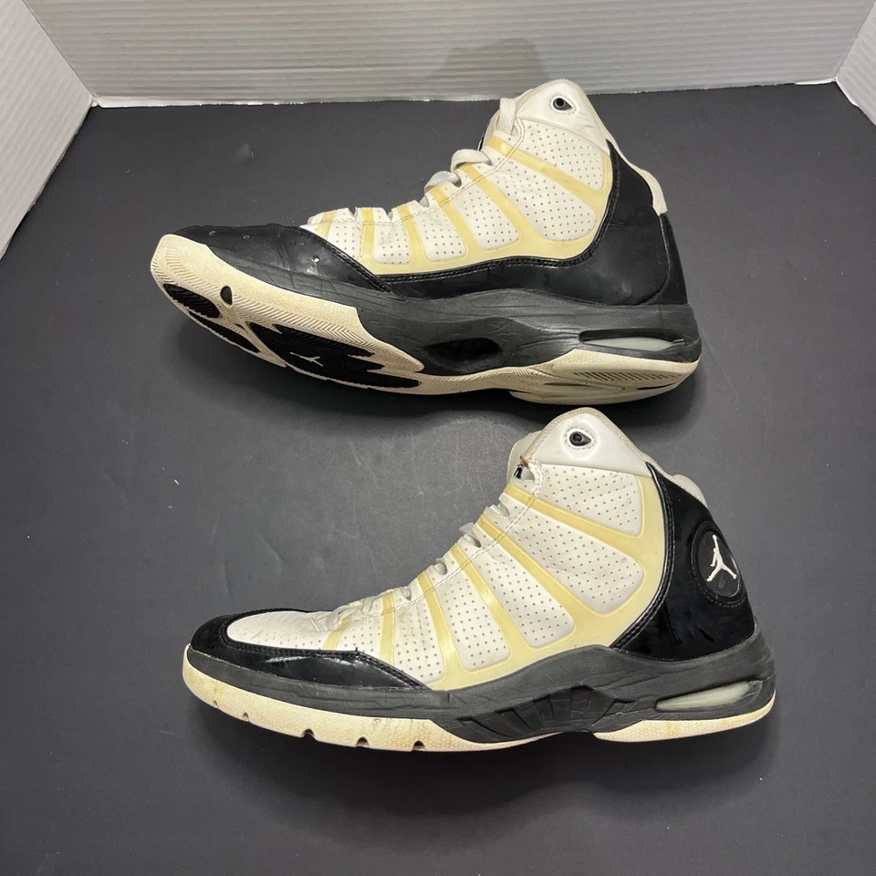 Zapatos de baloncesto Nike Air Jordan Play in These F para hombre 440894-112 blancos - talla 10 Foto 4 de 4