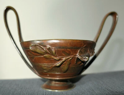 VASE COUPE EN BRONZE PATINE BRUNE ÉPOQUE ART NOUVEAU 1900. - Photo 1/4