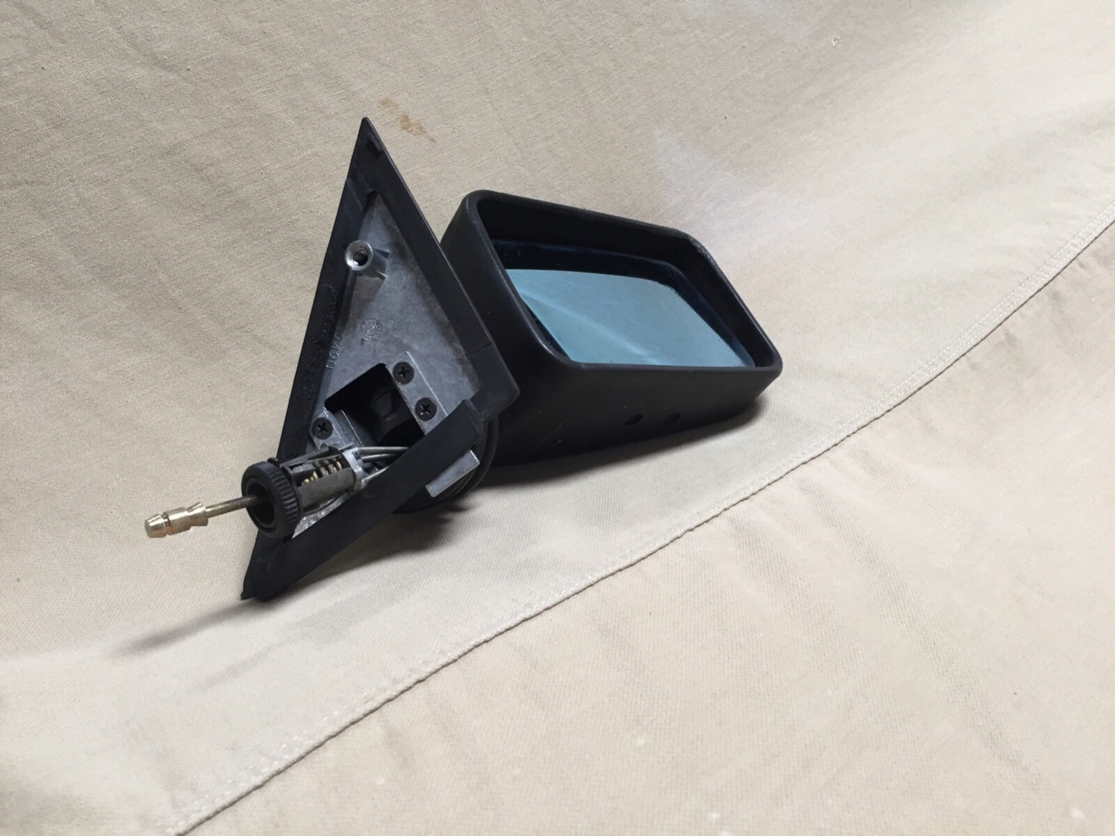 MASERATI BITURBO 1984 1985 986 1987 Passenger side (right) REAR VIEW MIRROR
