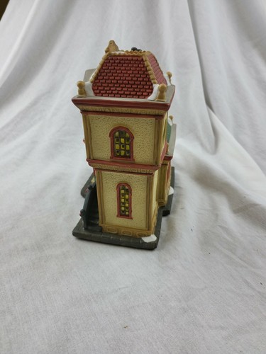 Carole Towne 2002 Collection Christmas Village Tailor House. No box. No light - Picture 4 of 5