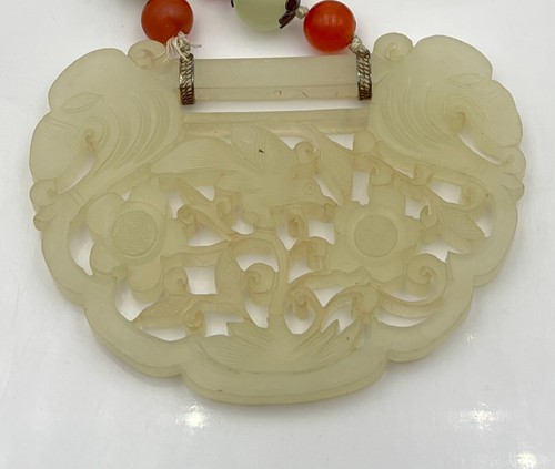 Antique Sterling Silver Chinese Celadon Jade Lock / Carnelian Bead Necklace - Picture 3 of 9
