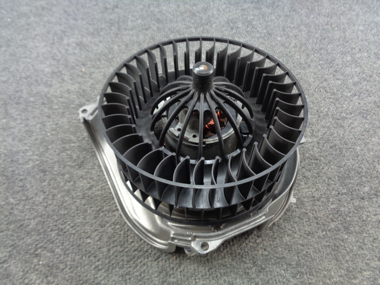 Unused BEHR 9434450399 Mercedes Benz 1408301208 HVAC Blower Motor  