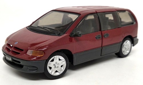 Maisto 1/26 - Chrysler Voyager Minivan Red Grey 1996 Diecast model car - Bild 4 von 7