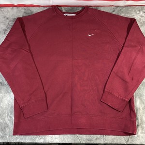 nike sweatshirt burgundy