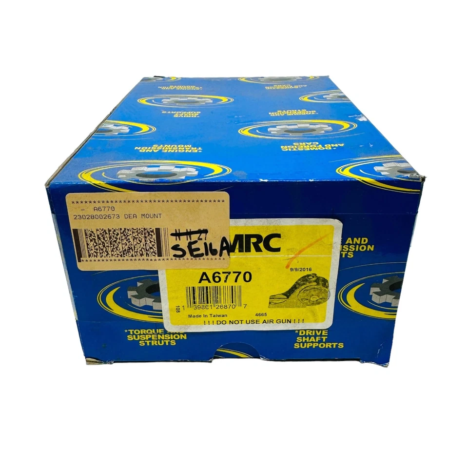 Suporte de motor dianteiro direito DEA Products A6770 serve para 2002-2005 Kia Sedona - Imagem 2 de 4