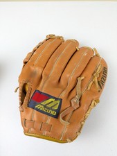 Mizuno MZ1302 Max Flex Professional LHT 13" Baseball / Softball Glove