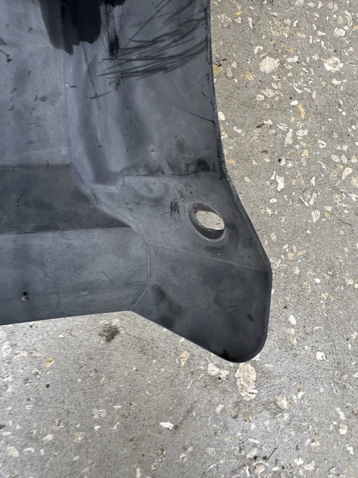 PORSCHE BOXSTER 1997-2004 - Guardabarros trasero derecho Forro/Cubierta Carcasa Rueda Foto 2 de 4