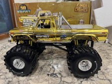 Greenlight Bigfoot 1979 Ford F-250 Monster Truck Gold Chrome 1/18