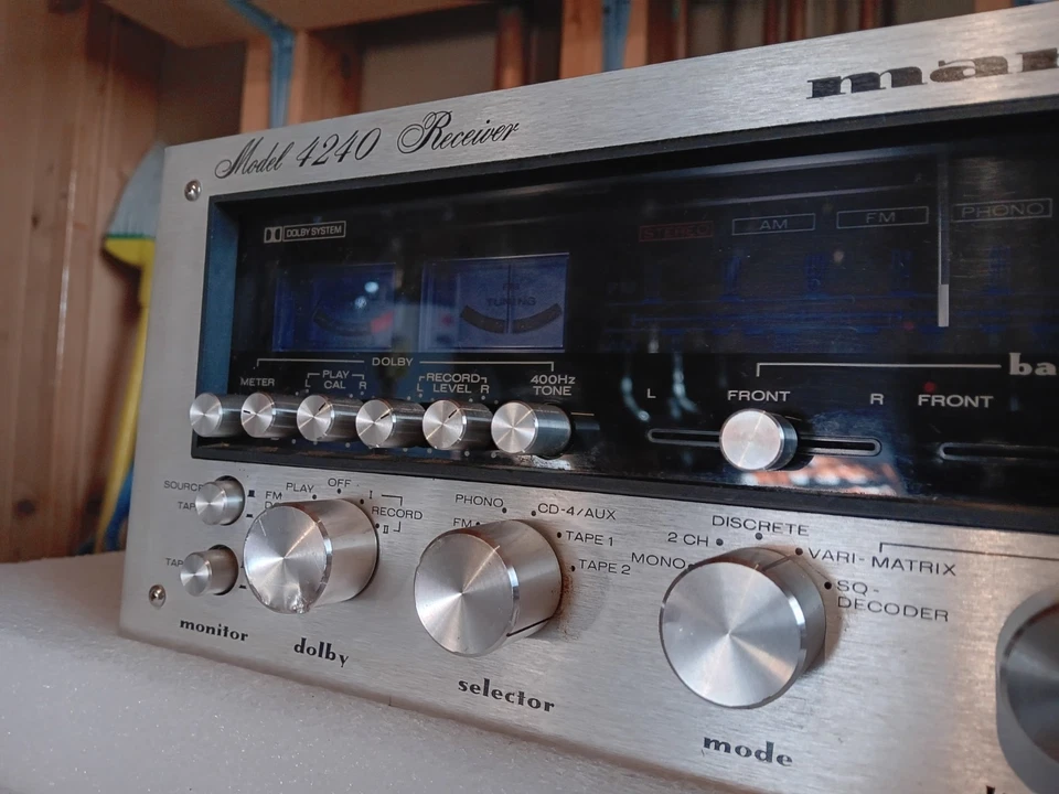 VTG RARE Marantz 4240 Four Channel Quadraphonic Stereo Receiver Parts Repair AMP - Image 2 of 4