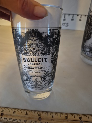 2 Bulleit Bourbon Tattoo Edition Frontier Whiskey Jess Mascetti Gläser Barware - Bild 2 von 11