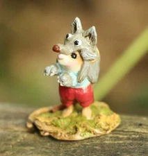 Wee Forest Folk M-711f Huffy Wolfie - Limited (New 2023)