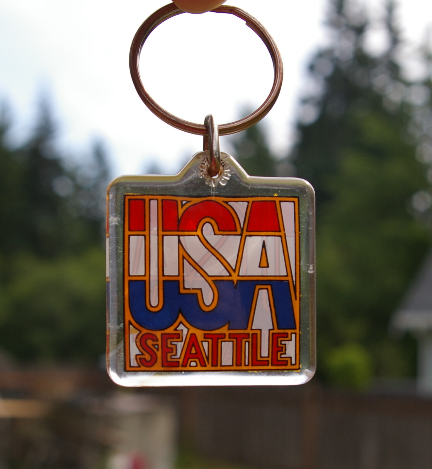 Retro USA Seattle WA Red White & Blue Patriotic 1 3/4