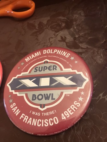 LOT 2 -1984 SF 49ers Super Bowl XIX World Champions Pins PINBACKS Miami Dolphins - Picture 3 of 4