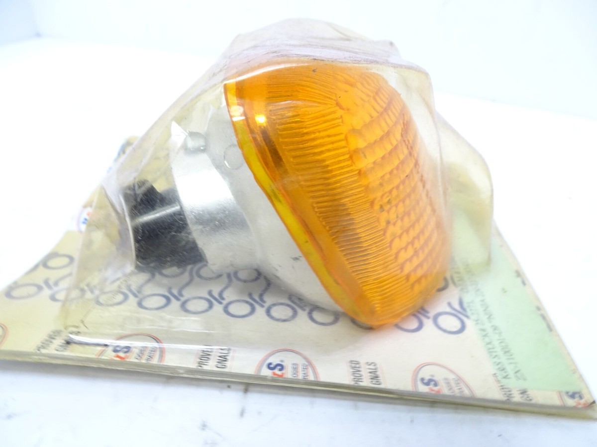 Kです 93-01 Kawasaki ZX11 ZX1100D K&S Right Rear Turn Signal 25