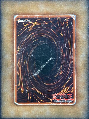 Yugioh B. Skull Dragon MRD-018 Ultra Rare Original Print DAMAGED