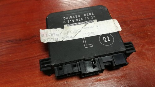 MERCEDES BENZ C KLASSE W202 MK1, SEITENNAHES TÜRMODUL LINKS, 2108207526