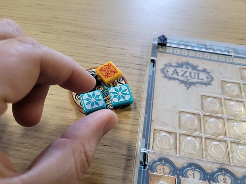 Azul Mini Juego de Mesa | Divertido, Portátil Juego de Estrategia Colocación de Azulejos Nuevo Envío Gratis - Imagen 7 de 8