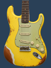 Fender Usa Custom Shop 1962 Heavy Relic Stratocaster -grafitti Yellow + Rosewood