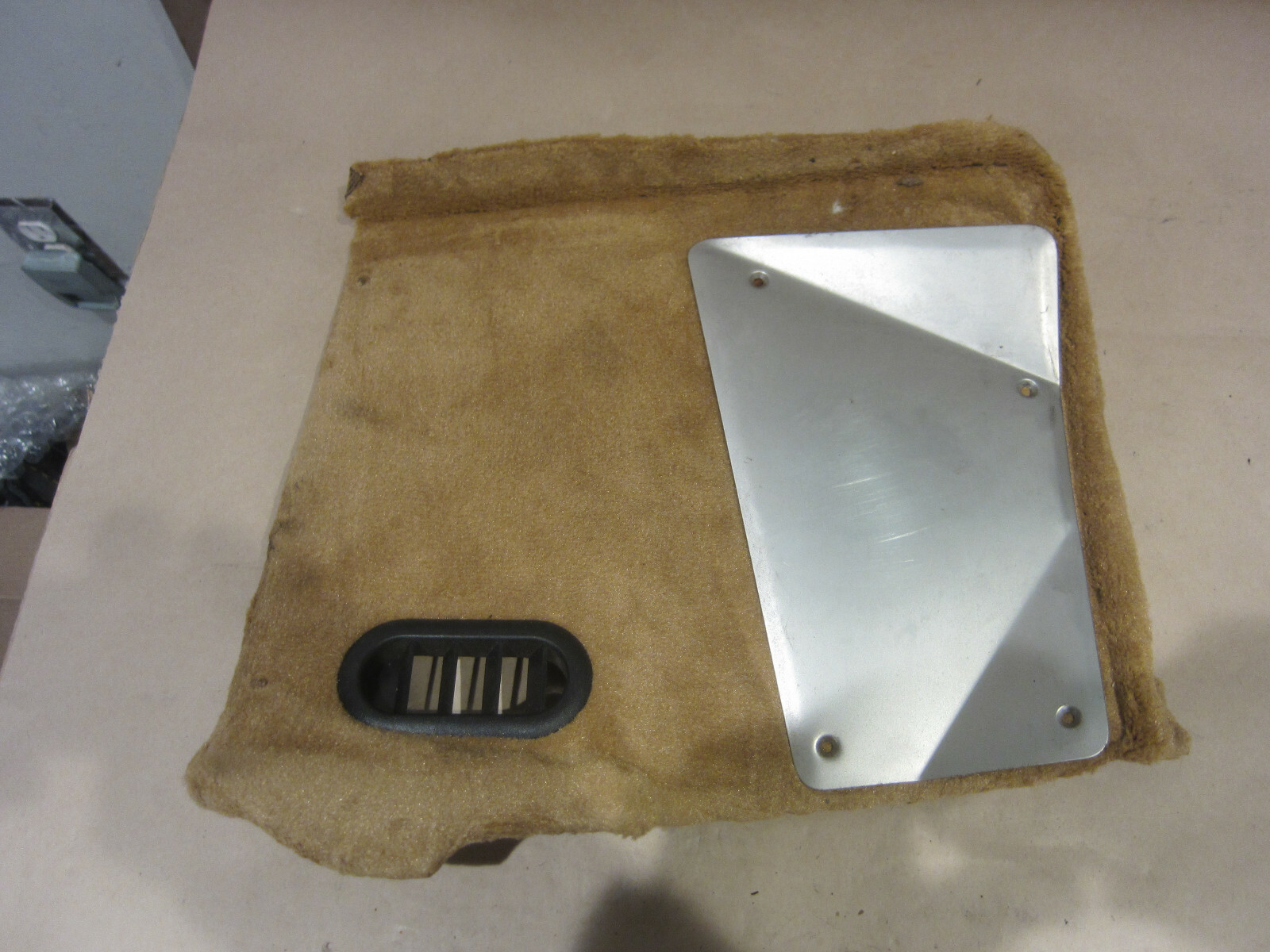 Ferrari 550, 575 - LH Front Lateral Cover With Metal Kick Panel - P/N 64585200