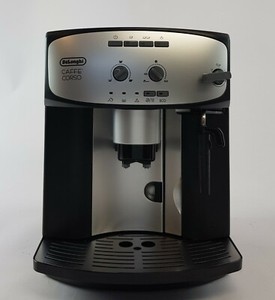 Kaffeemaschine Kaffeevollautomat DeLonghi ESAM 2803.SB Caffe Corsa, Gebraucht