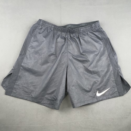 Nike Distance Dri-FIT 7" Running Shorts Mens M Reflective Gray 859203-065 Lined