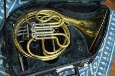 YAMAHA YHR-314 Single French Horn Used With Hard Case