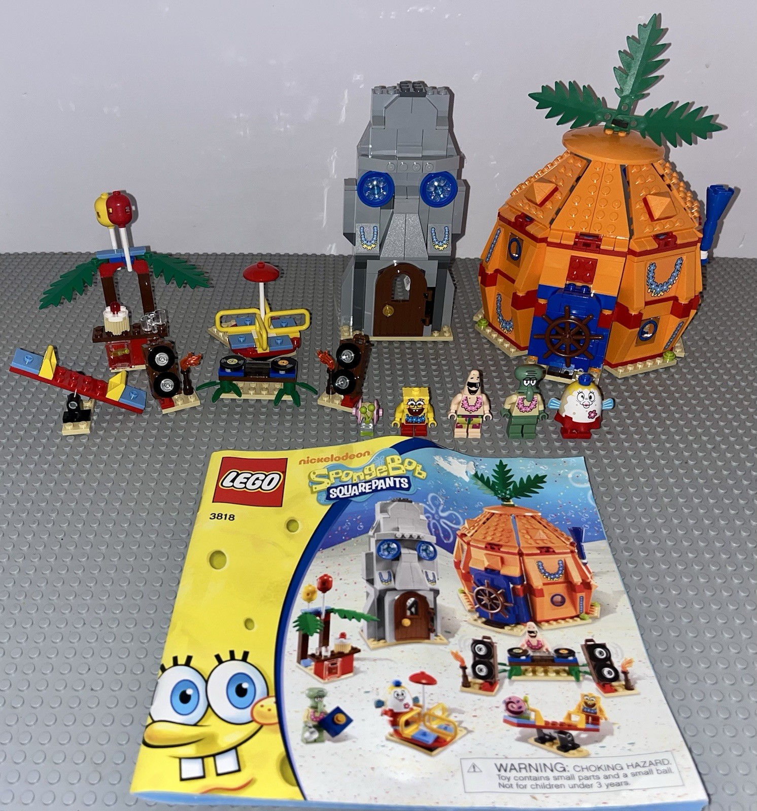Lego 3818 SpongeBob SquarePants Bikini Bottom Undersea Party Set Minifigures