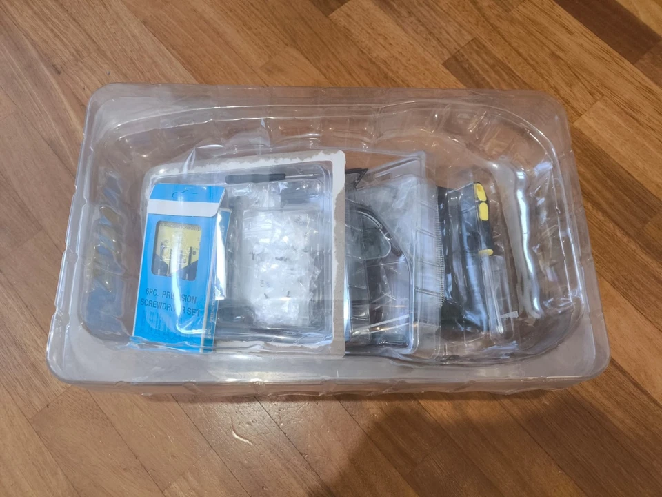 Citroën 2 CV charleston bordeaux e nera DeAgostini scala 1:8 - Immagine 3 di 4