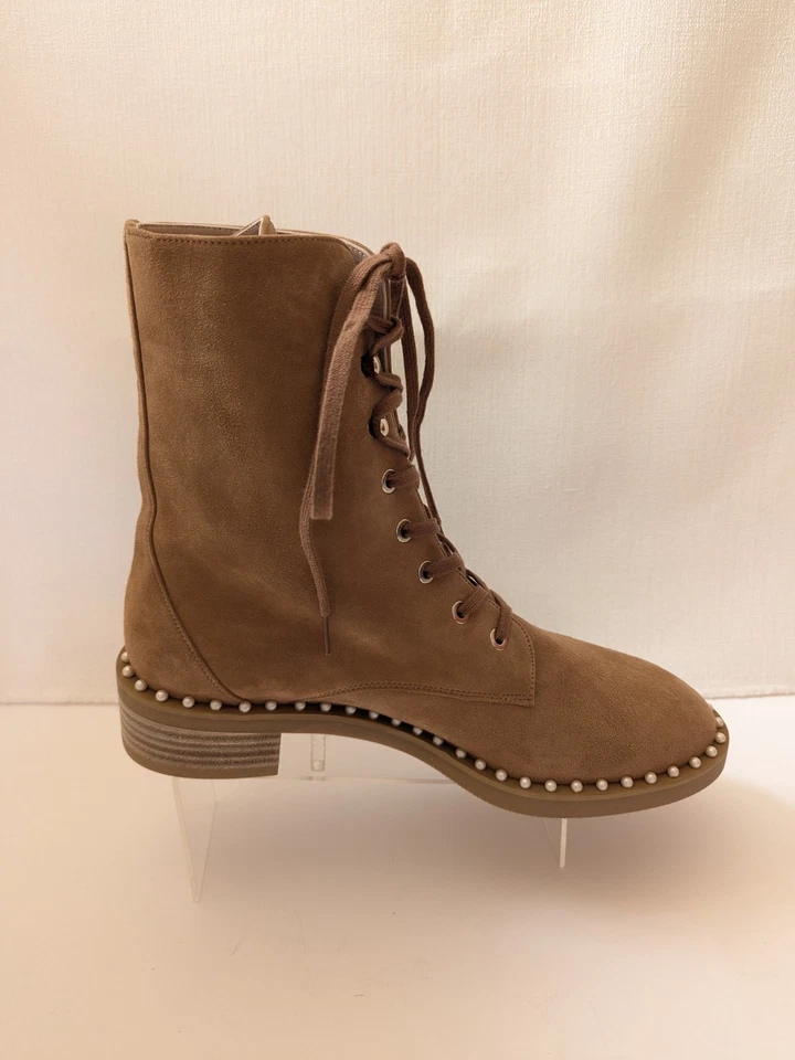 Stuart Weitzman Sondra $695 бежевый замши жемчуг украшенный боя ботинки Sz 9 - Изображение 3 из 4