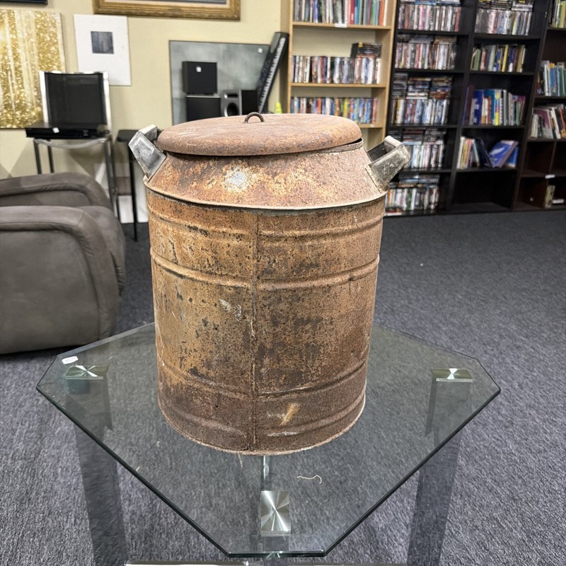 ANTIQUE VINTAGE METAL LIKE MATERIAL  CAN-PAIL CONTAINER WITH LID AND HANDLES.