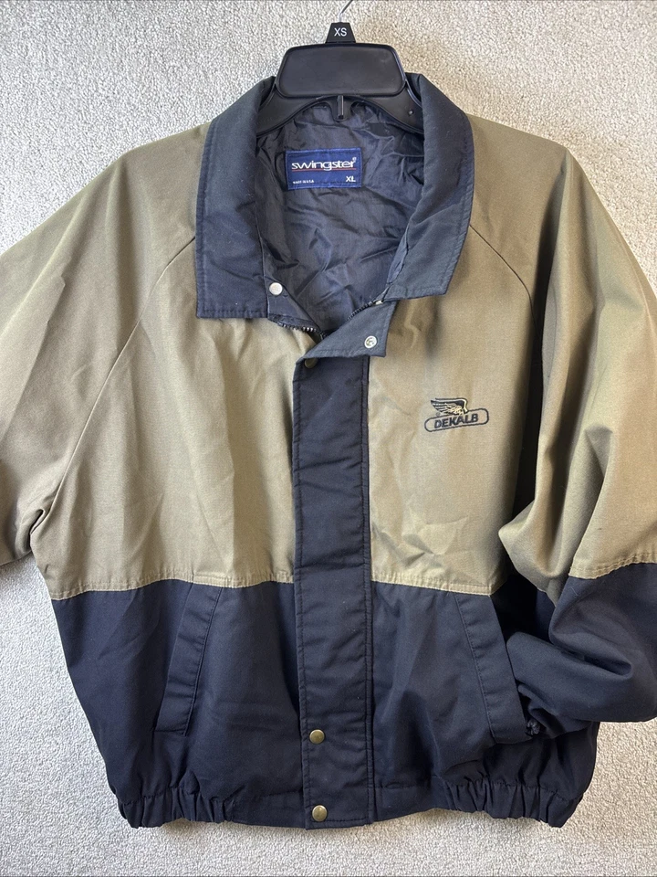 Chaqueta Swingster De Colección DEKALB Semillas Hombres XL Marrón Negro Hecha en EE. UU. Ropa de Trabajo Agrícola Foto 2 de 4