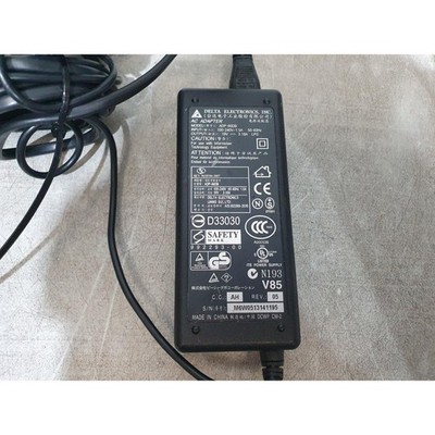 Delta ADP-60DB Netzteil AC Adapter schwarz 19,0 Volt 3,16-Amp für Laptops