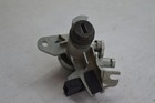 Tailgate exterior lock